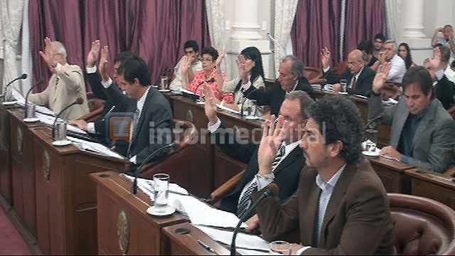 Senadores20120120.jpg