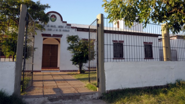 EscuelaJuanManuelDeRosasSanAgustinParana.jpg