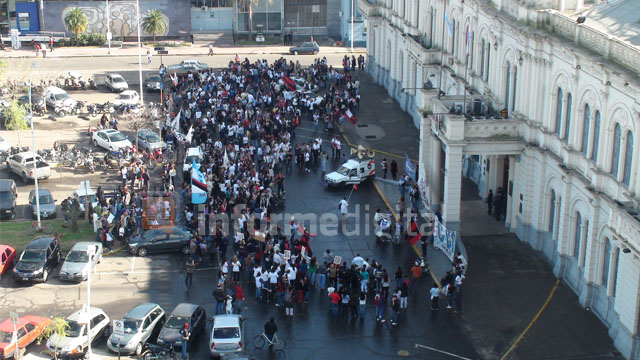 MarchaAgmerCTAparoCamioneros20120627.jpg