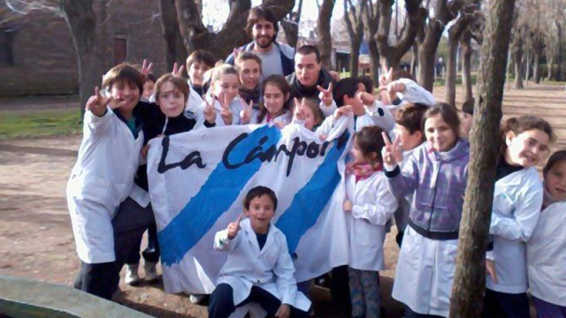 LaCamporaEscuela.jpg