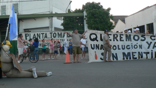 TrabajadoresMolinoSanPtricioConcepciondelUruguay.jpg