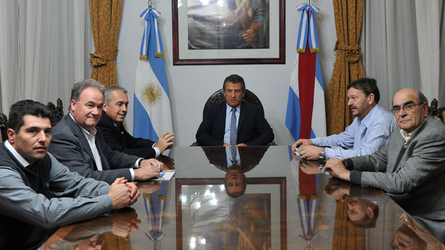 UrribarriTecnovoEmpresaCrespoHuevos20130505.jpg