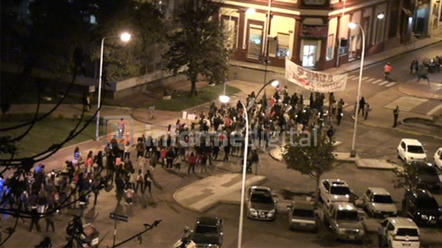 MarchadeAntorchas20140321.jpg