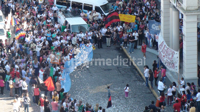 AgmerParanaParo20140821.jpg