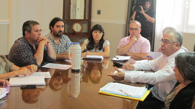 AgmerGobiernoComisiondelSalario20141015.jpg