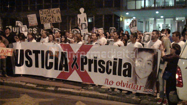 20141031MarchaPriscilaHartman.jpg