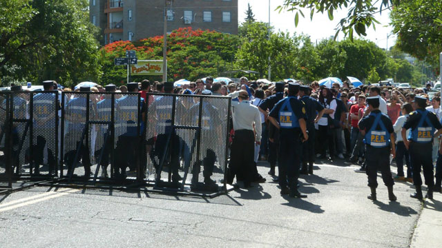 PoliciasCumbreMercosur.jpg