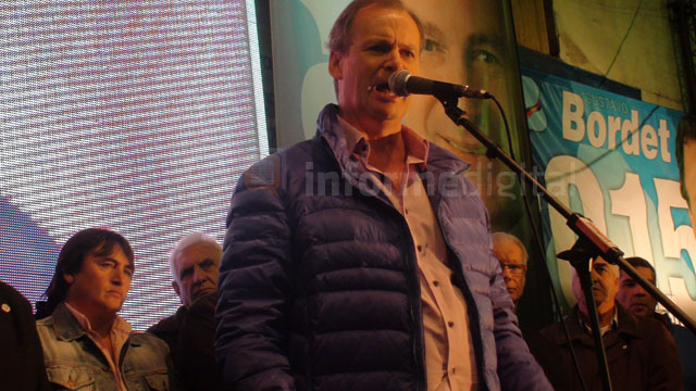 BordetActoNeuquen3_20150506.jpg