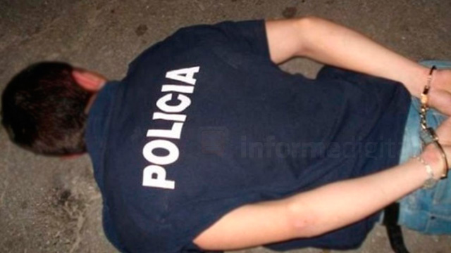 policiaesposado.jpg