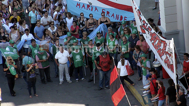 MarchaAgmerATECasadeGobierno.jpg