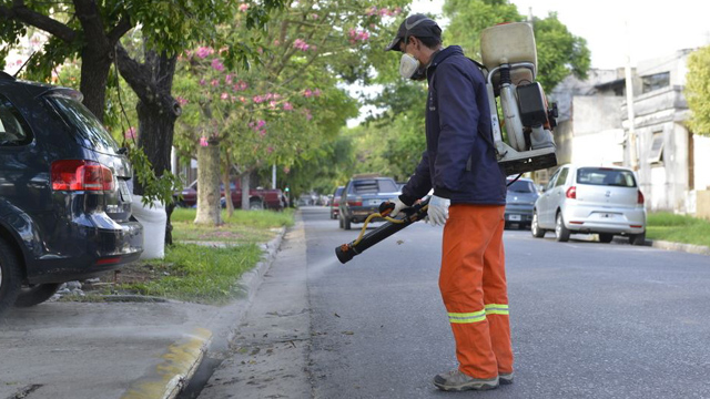 FumigacionDengueParana20160301.jpg