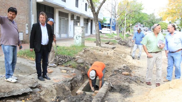 varisco recorre obras.jpg