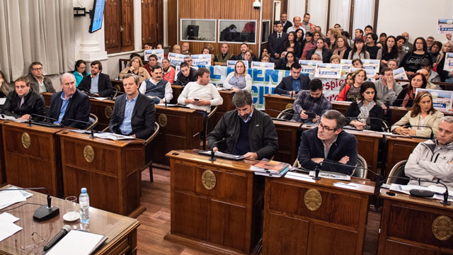 SenadoPuenteBahlSenadores.jpg