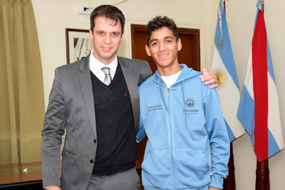 Cresto destacó a deportistas