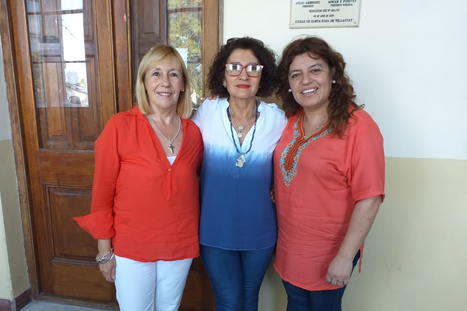 Distinción de Flacso, Unicef y Unesco