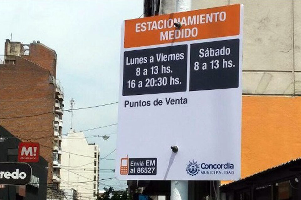 Vuelve el estacionamiento medido en el microcentro