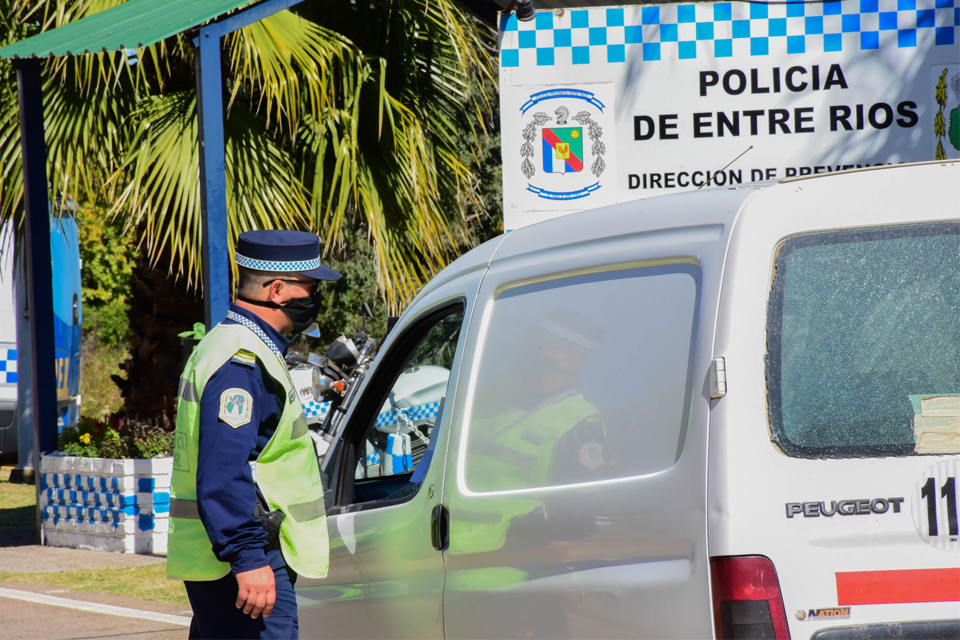 PoliciaControlTransitoCoronavirus