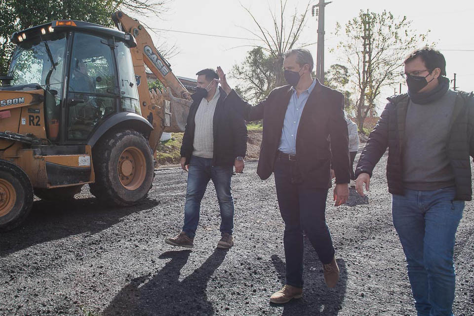 Pavimentación de calle Parera