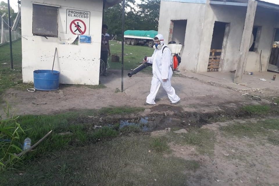 La municipalidad fumiga para evitar el dengue