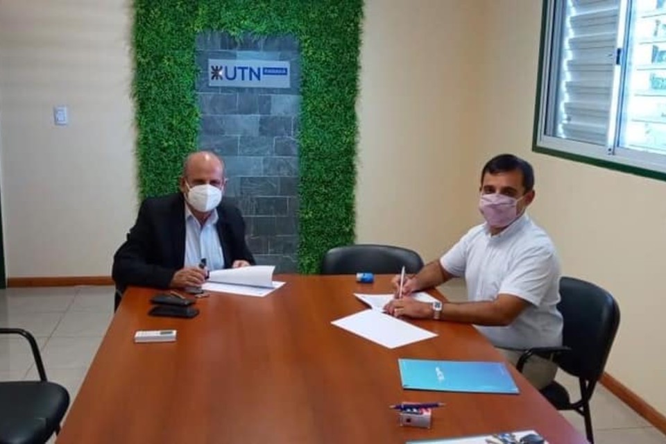 Firman convenio de Cooperación con la UTN