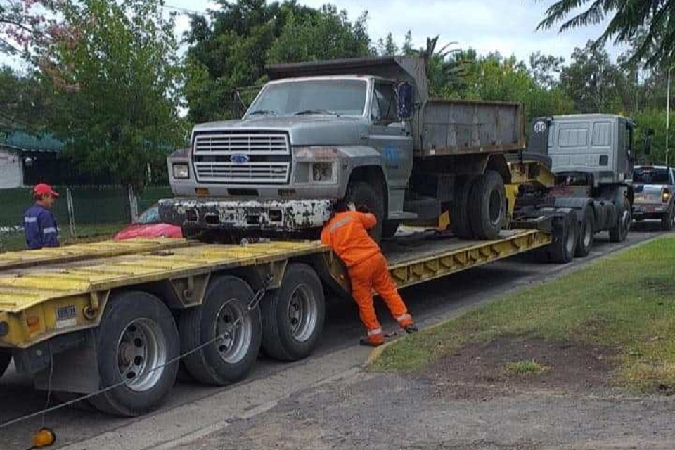 Gestión ante Vialidad Nacional por camión volcador