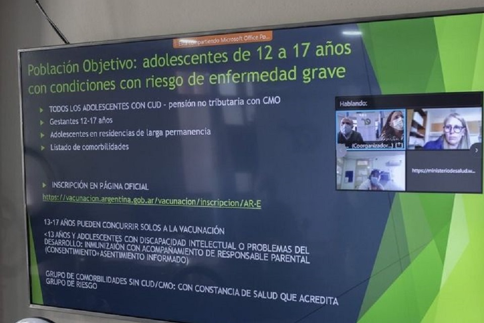 Comenzó la vacunación a menores de 18
