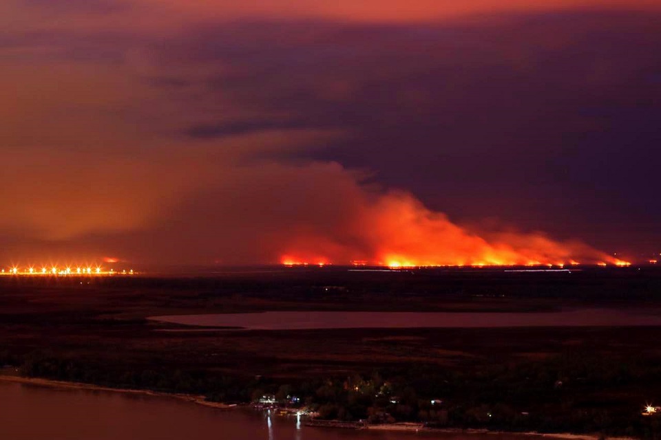humedales islas incendio delta