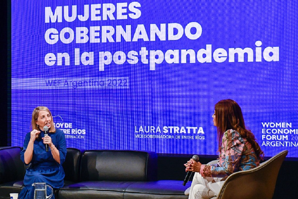 stratta foro economico mujer