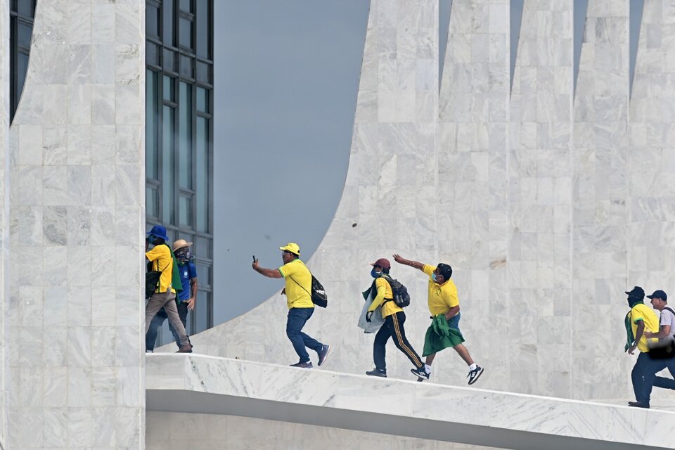 toma brasil golpe