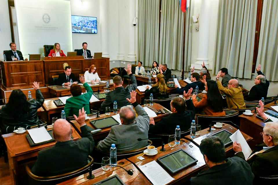 stratta senado