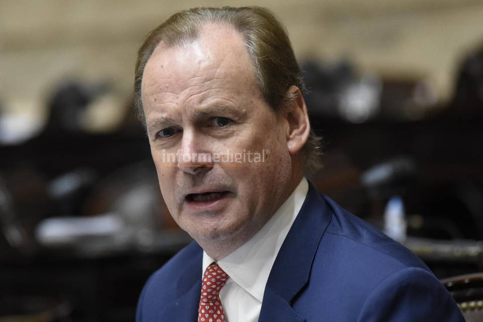 Bordet en contra de la normativa impulsada por el gobierno nacional.